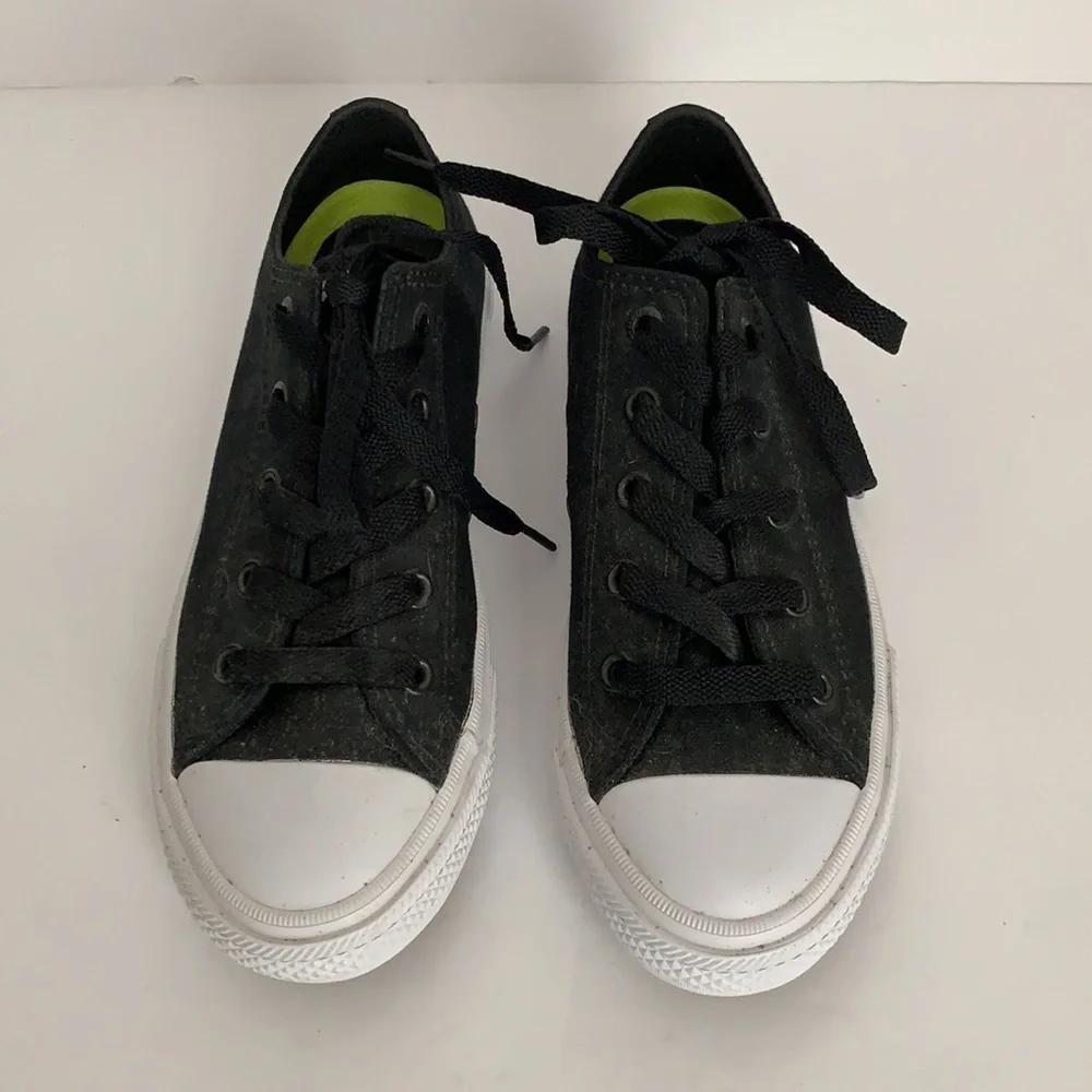 Converse Youth Low-Top Chucks Tennis Shoes Black 1